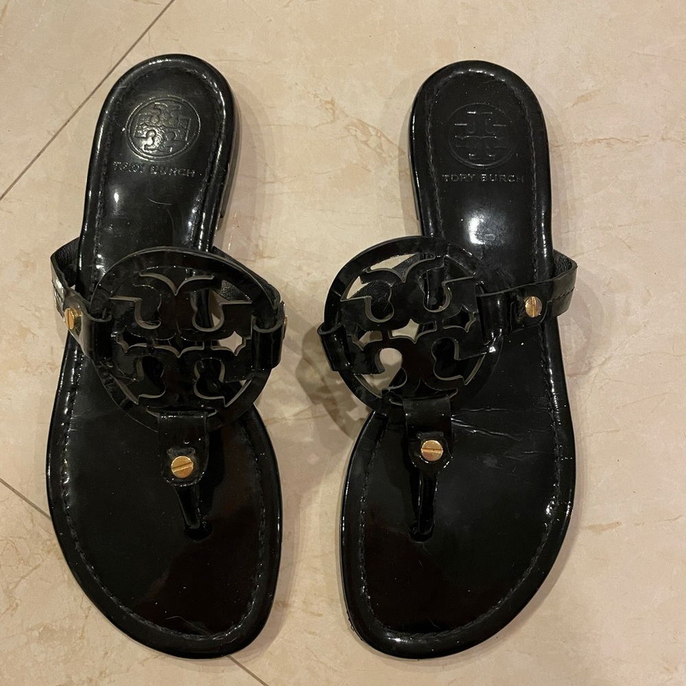 Tory Burch black slipper Size 7